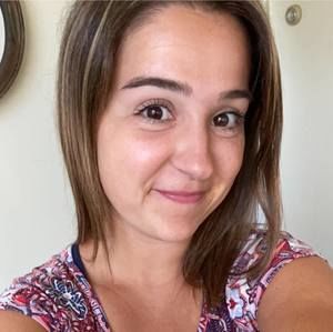 Meet your Posher, Becca